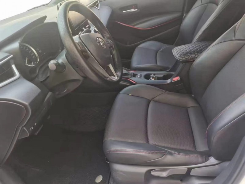 保定20年丰田雷凌8