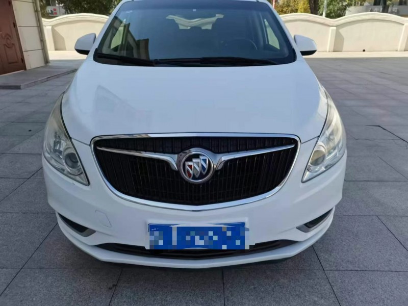 保定18年别克GL81