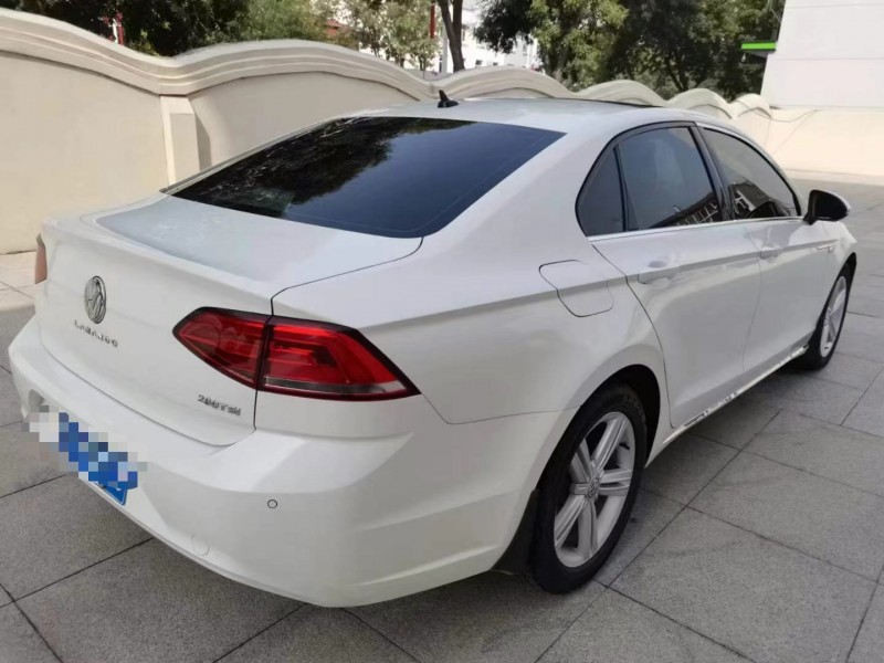 保定16年大众凌渡3