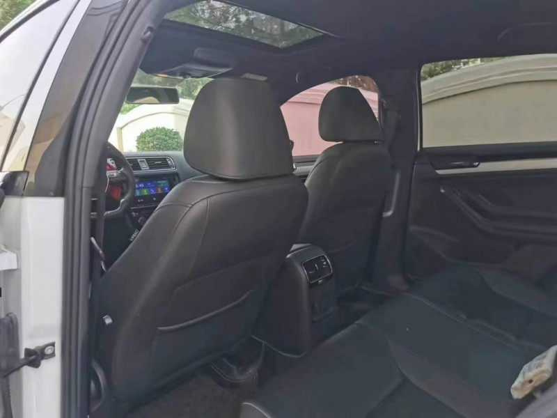 保定17年大众速腾6