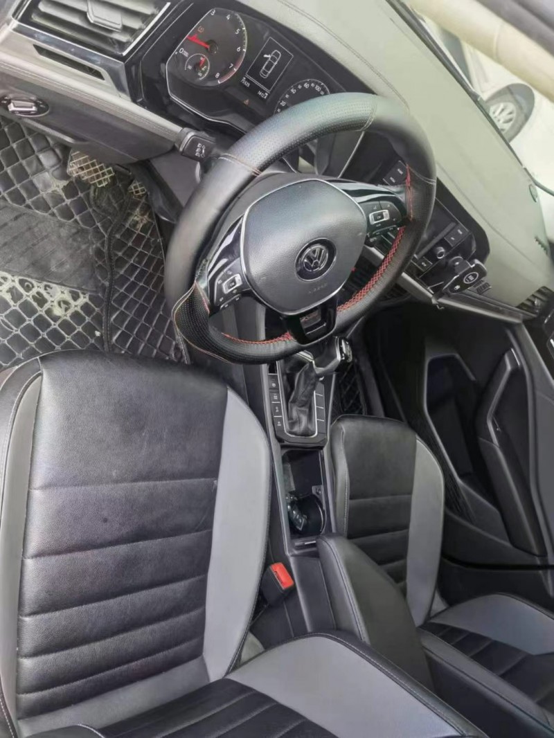 保定20年大众速腾6