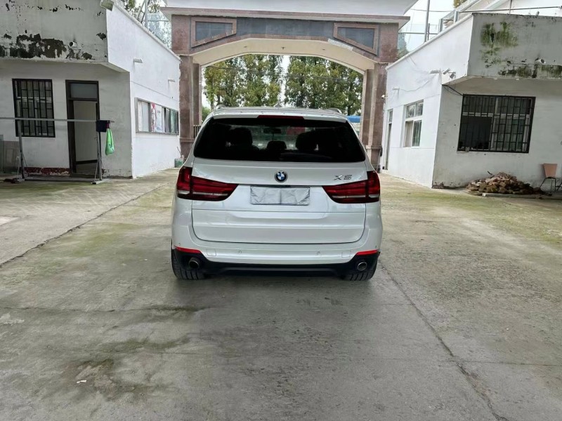 徐州17年宝马X59