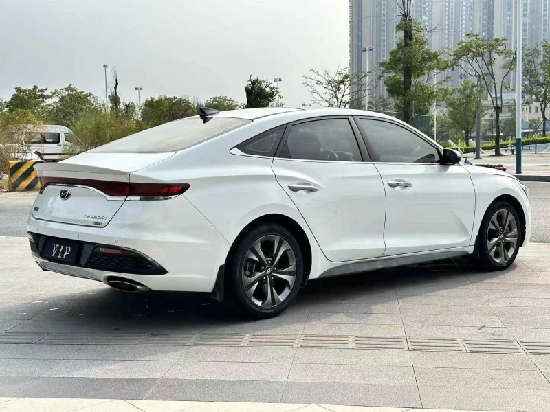 东莞20年现代菲斯塔7