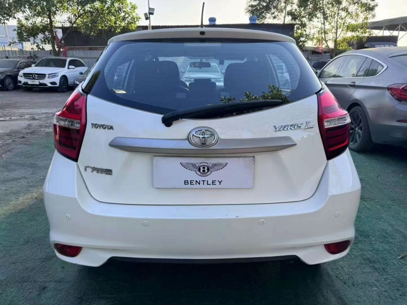 广州22年丰田YARiS L 致炫9