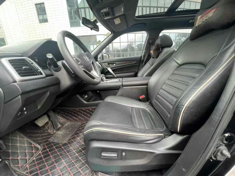 佛山18年本田URV7