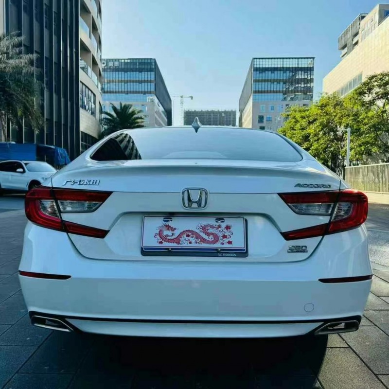 佛山18年本田雅阁9