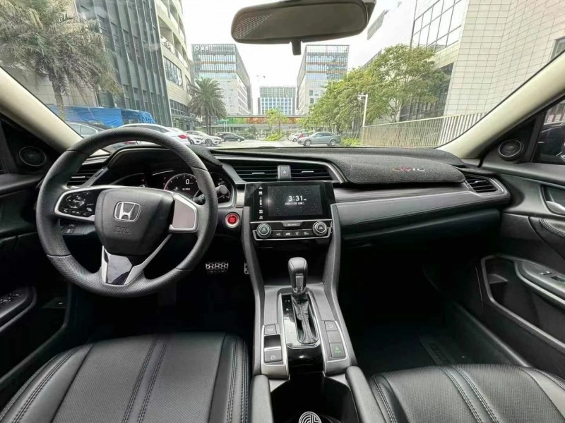 佛山22年本田思域5