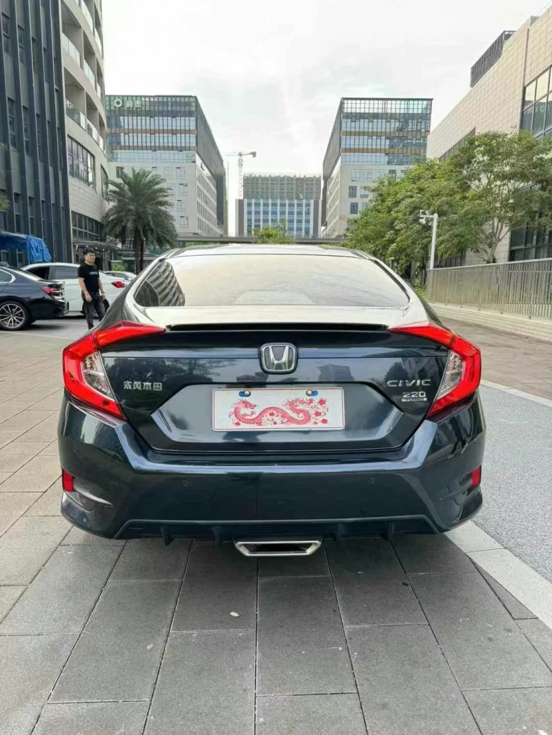 佛山22年本田思域9