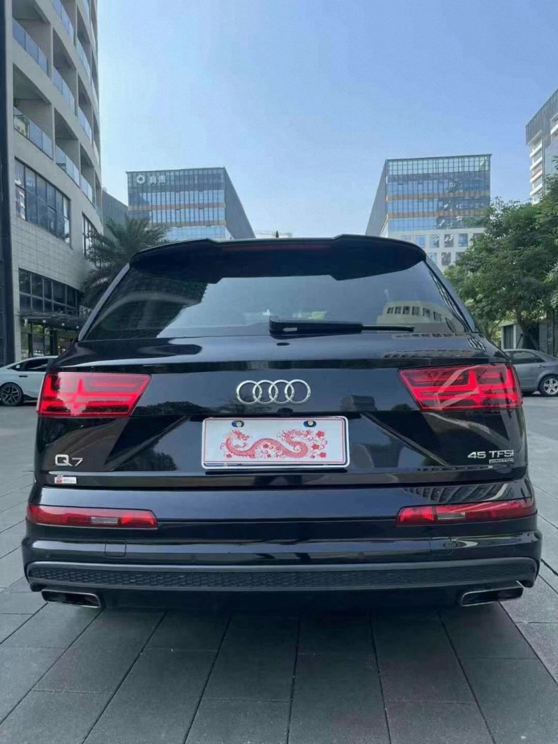 佛山19年奥迪Q79