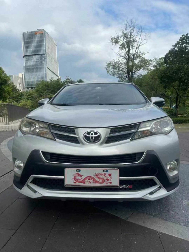 佛山15年丰田RAV4荣放1