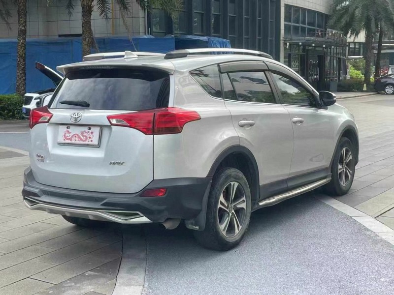 佛山15年丰田RAV4荣放4