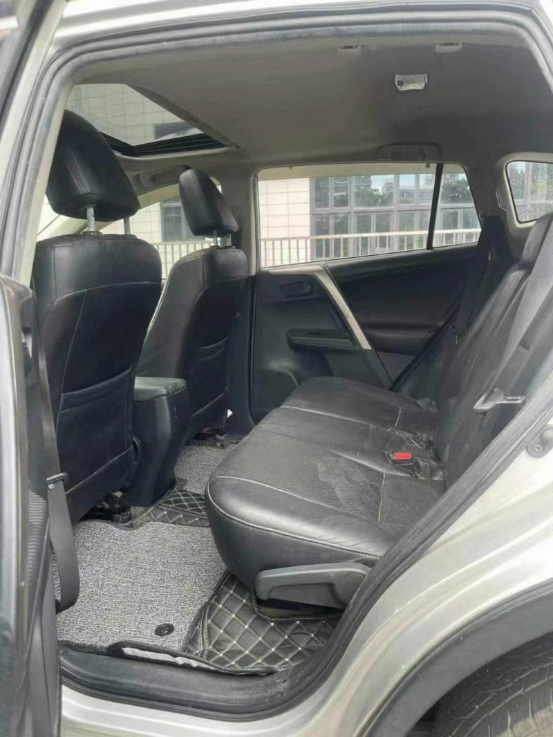 佛山15年丰田RAV4荣放8