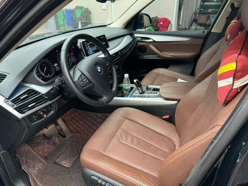 武汉18年宝马X58