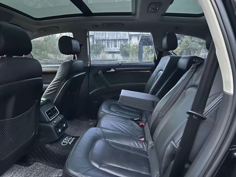 济宁14年奥迪Q78