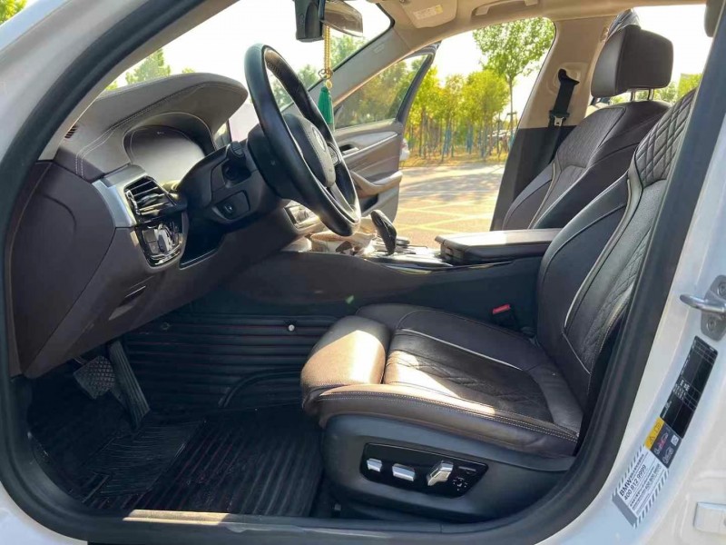 保定21年宝马5系5