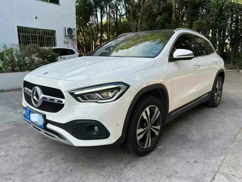 广州21年奔驰GLA2