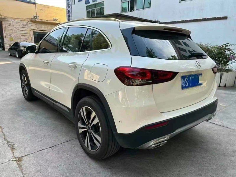 广州21年奔驰GLA7