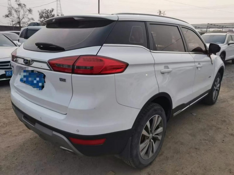 保定18年吉利博越7