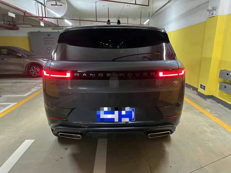 广州24年路虎揽胜运动9