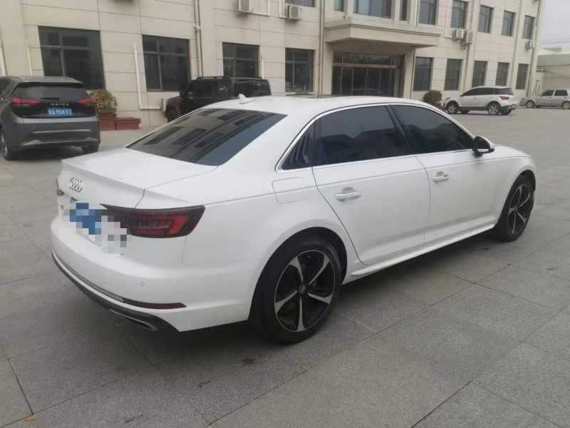 保定19年奥迪A4L4