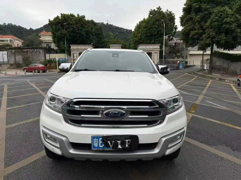 广州17年福特撼路者1