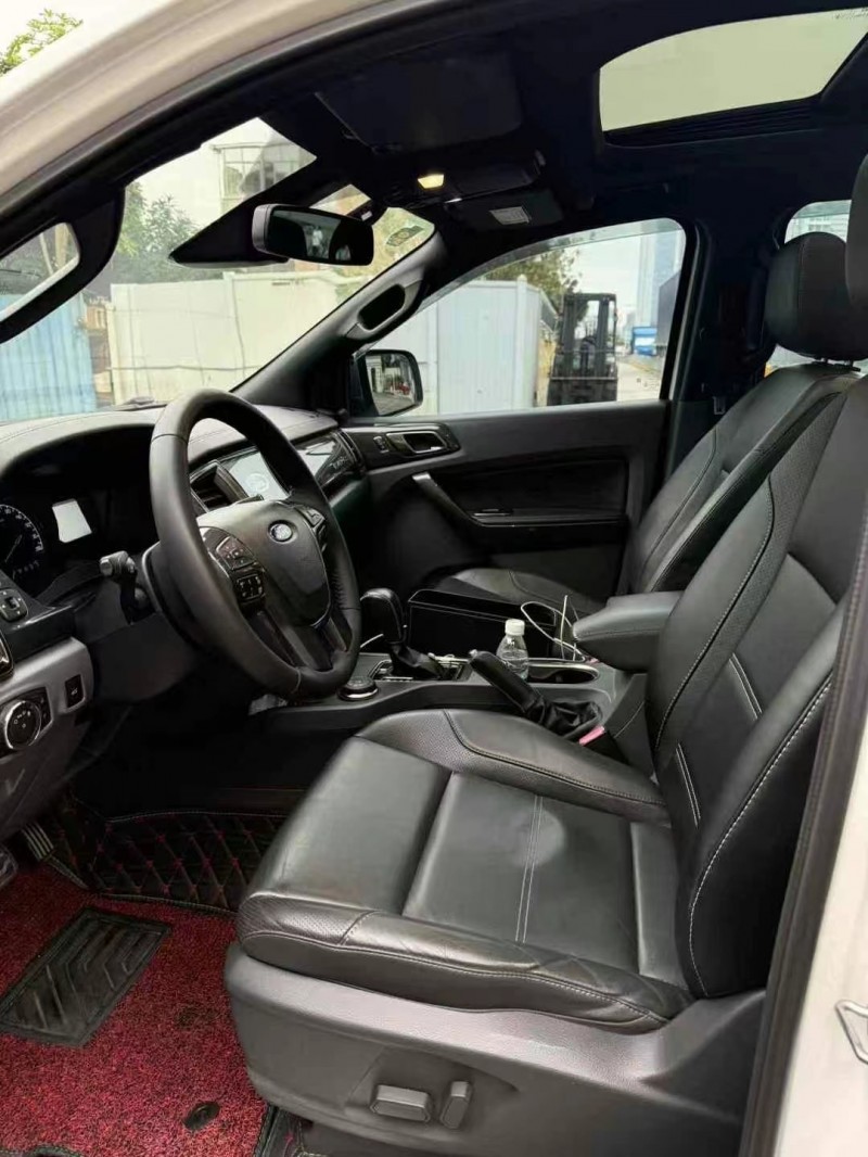 广州17年福特撼路者4