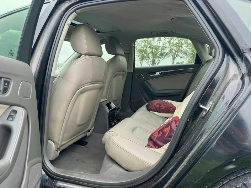 郑州12年奥迪A4L5