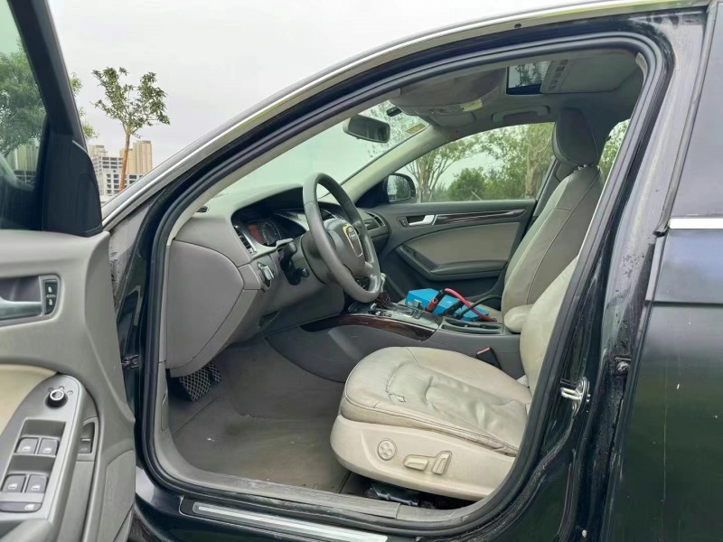 郑州12年奥迪A4L6