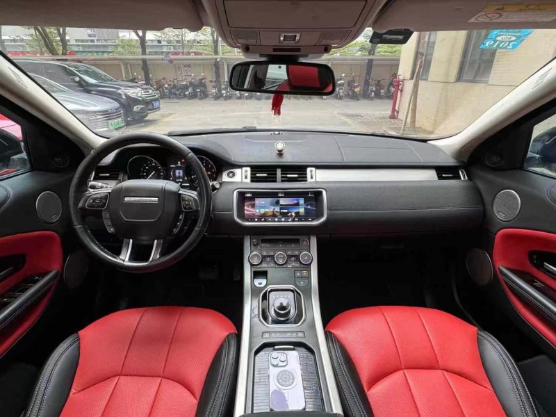 佛山17年路虎极光8