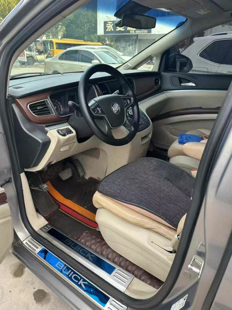 菏泽17年别克GL86