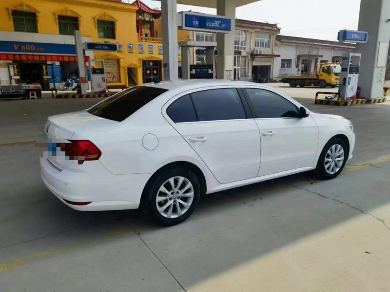 保定16年大众朗逸4