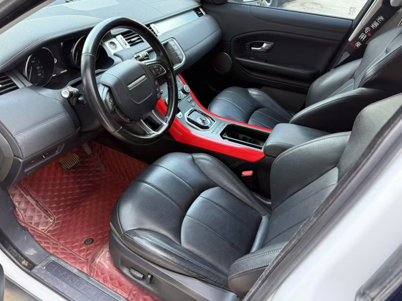 济宁18年路虎极光6