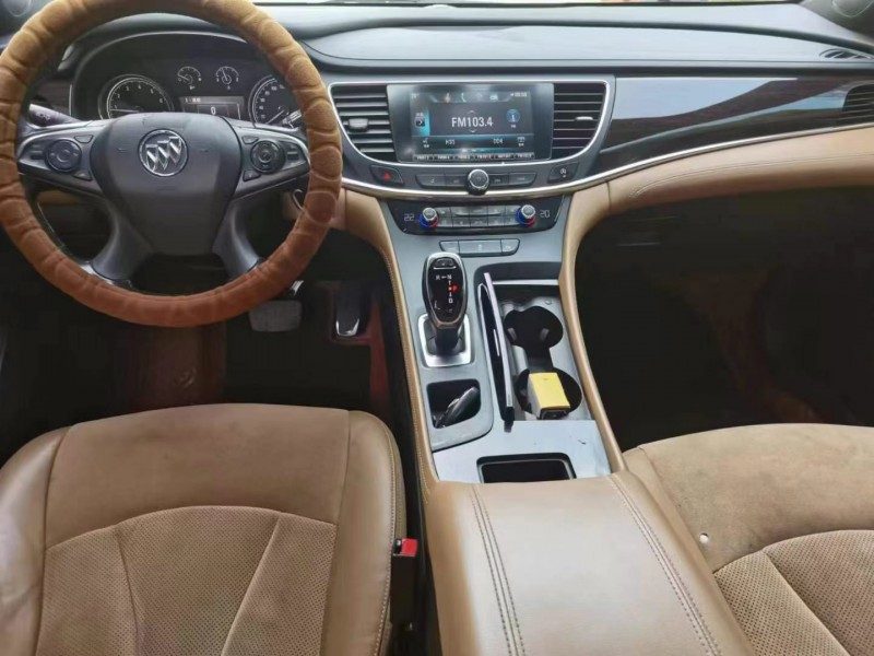 保定17年别克君越7