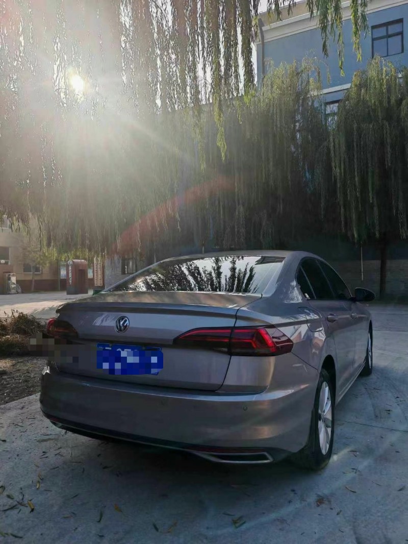 保定19年大众宝来5