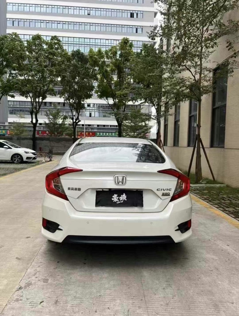 广州20年本田思域7