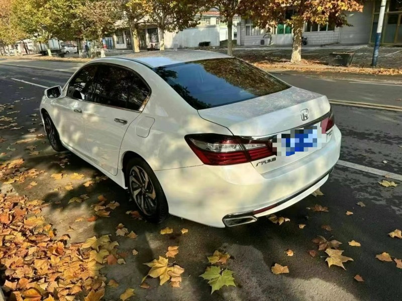 保定17年本田雅阁4