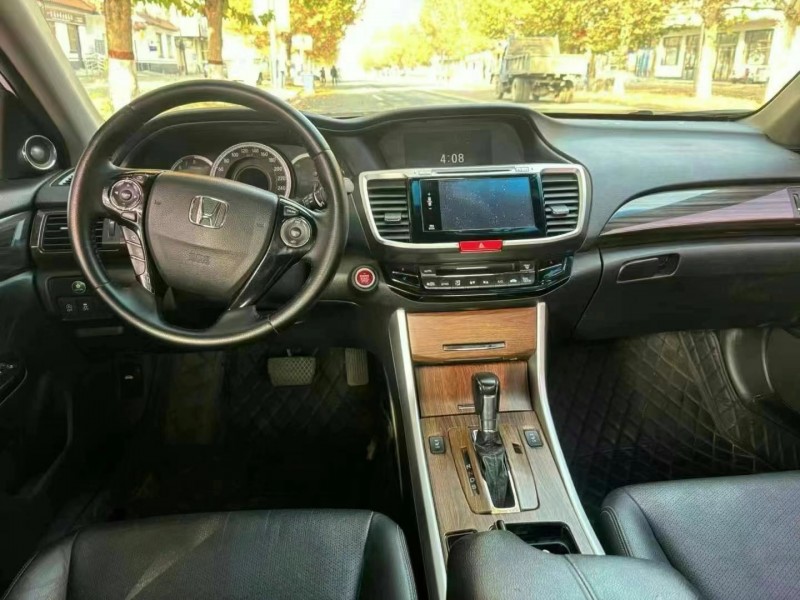 保定17年本田雅阁7