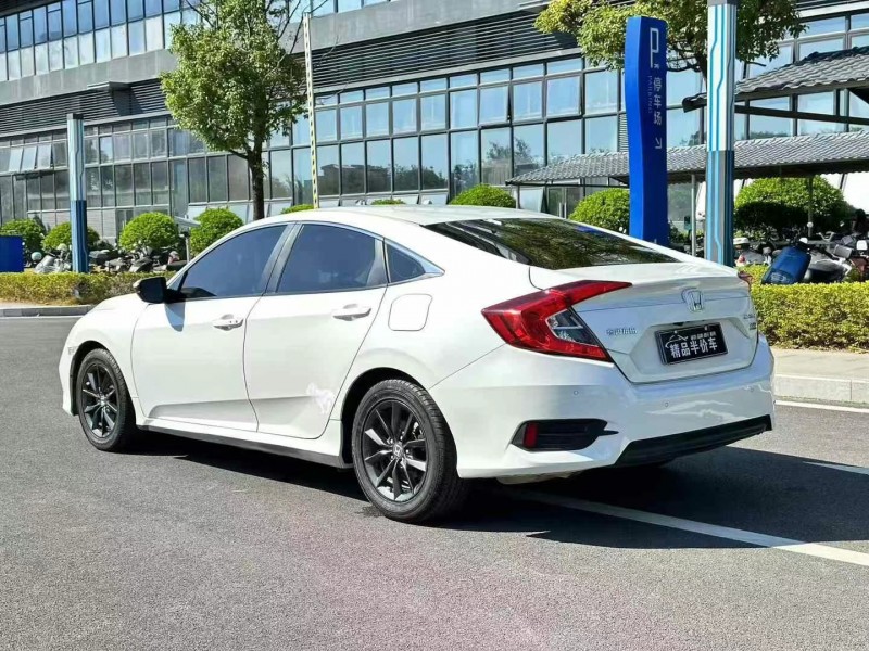 东莞21年本田思域8