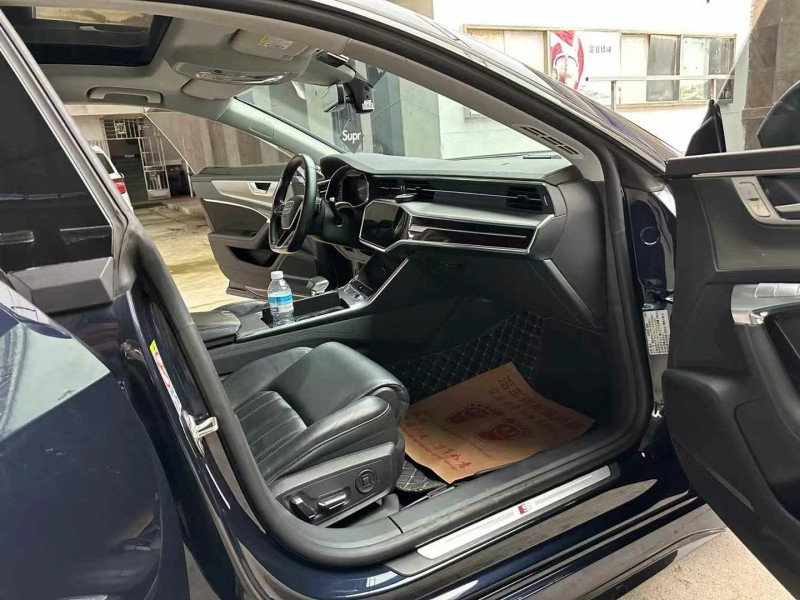 徐州19年奥迪A7L6