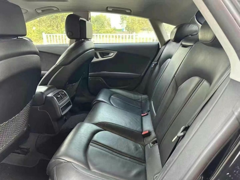 济宁18年奥迪A7L8