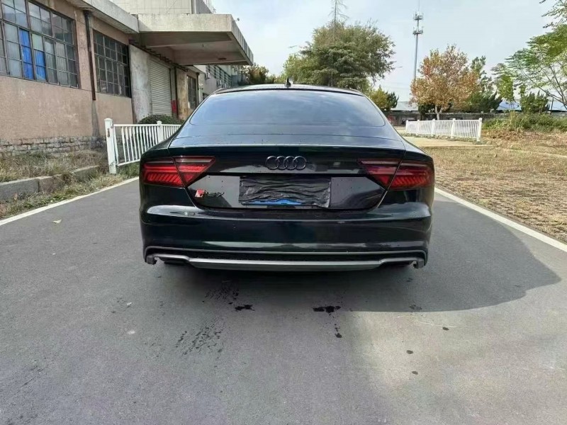 济宁18年奥迪A7L9