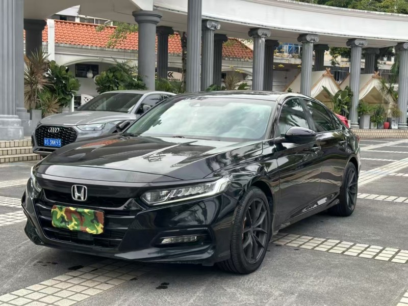 东莞19年本田雅阁3