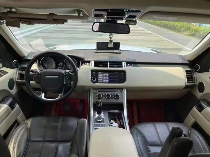 佛山14年路虎揽胜运动3