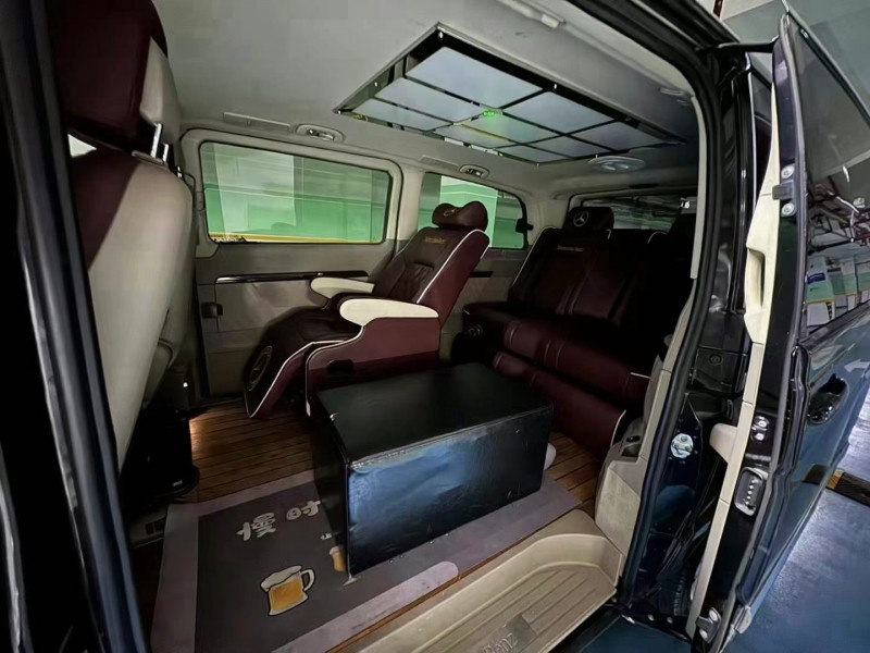 益阳17年奔驰唯雅诺6