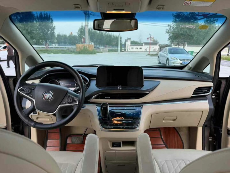 徐州23年别克GL85