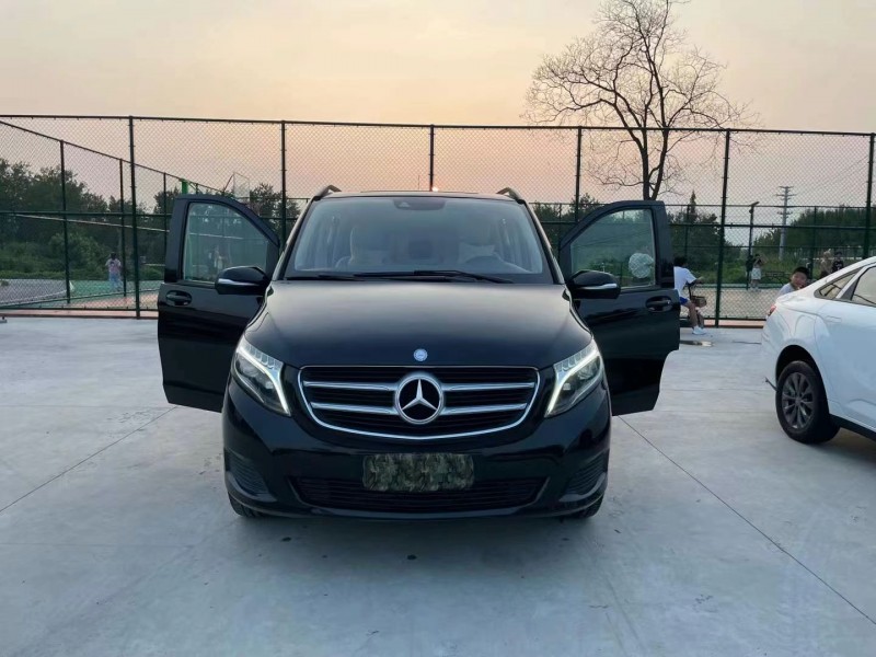 徐州17年奔驰V8