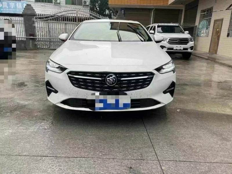 潍坊21年别克君威1