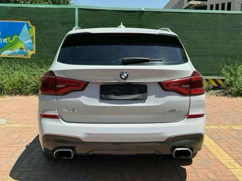 泰安20年寶馬X32