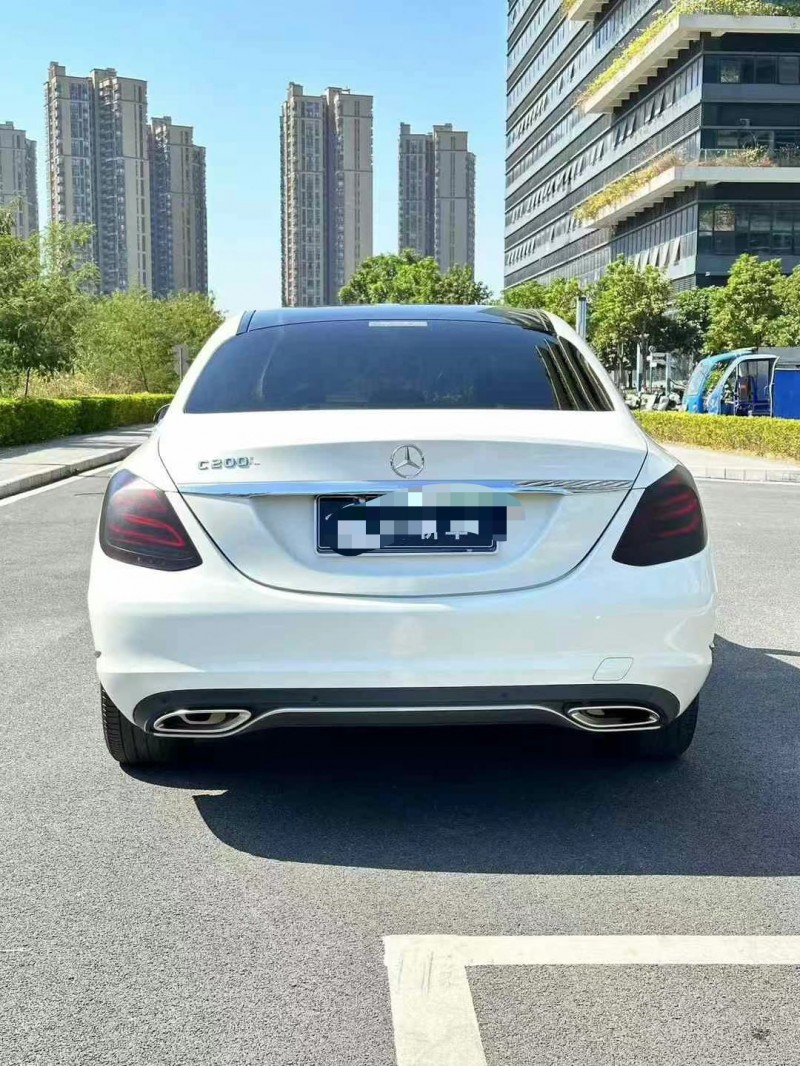 东莞16年奔驰C9