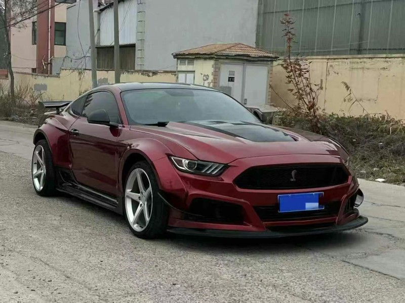 青岛17年福特野马2